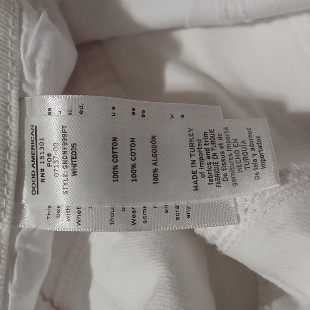 Women's White Jeans - Picture 7 of 7